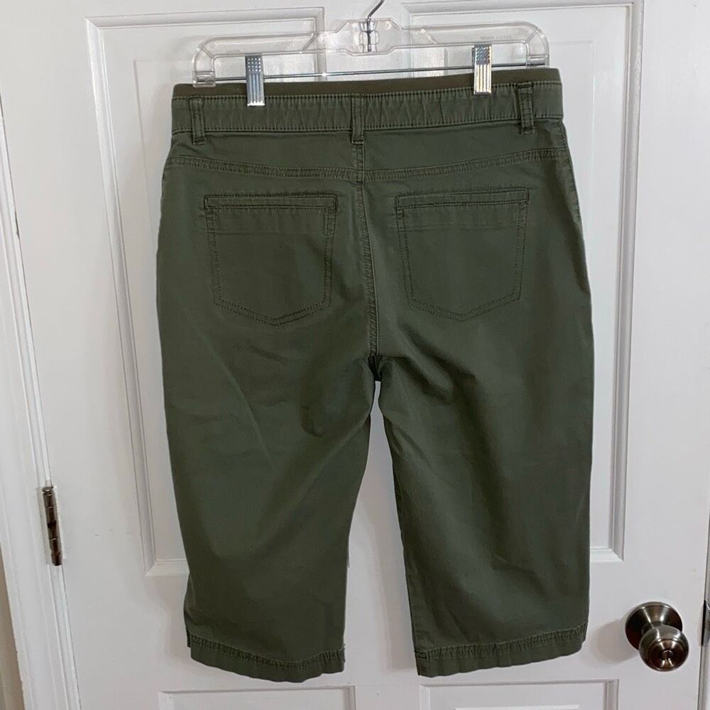 Lee Women's Olive Capris - Picture 6 of 12